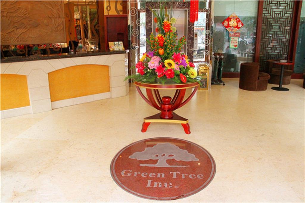 Greentree Inn Sanya He Ping Street Hotel Экстерьер фото